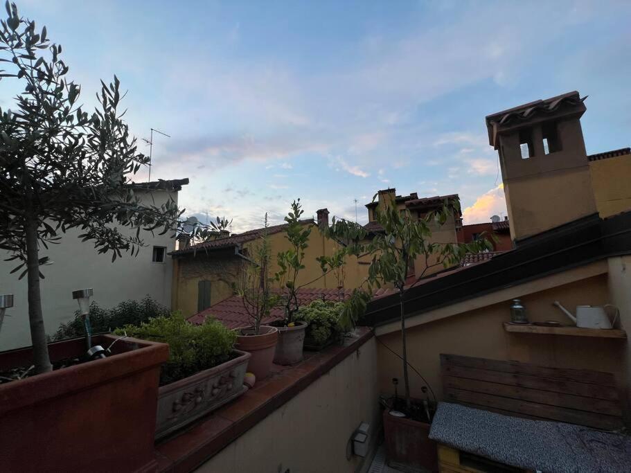 Margherita Apartment W/ Terrace Bologna Eksteriør bilde